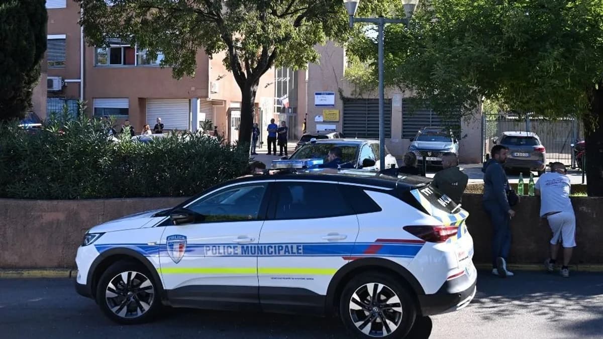 Fegyveres támadás történt egy dél-franciaországi középiskolában, két tanár megsérült