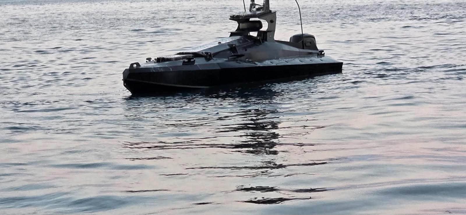 Román F-16-osokkal lőttek le egy robbanótöltettel felszerelt tengeri drónt a Neptun Deep közelében