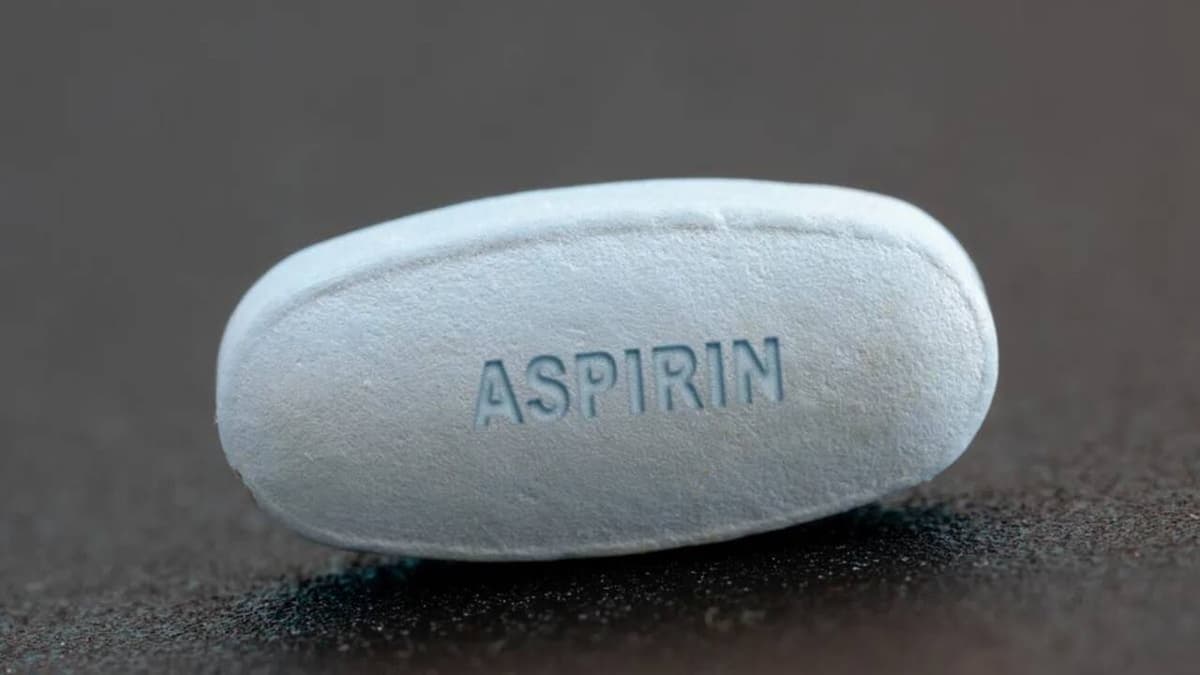 Új fényt vet az aszpirin a demencia megelőzésének esélyeire, de súlyos vérzési kockázatokkal jár