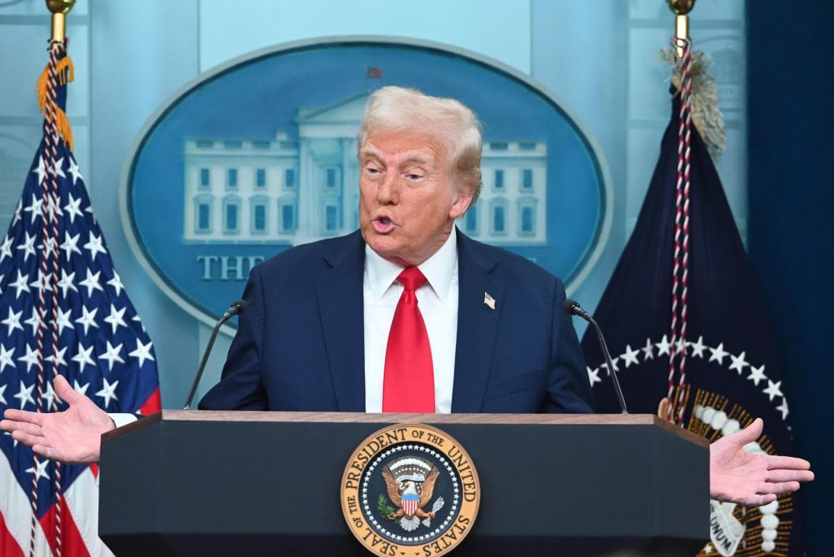 Trump nyugalmat sugároz a NATO és Oroszország közt feszülő helyzetben