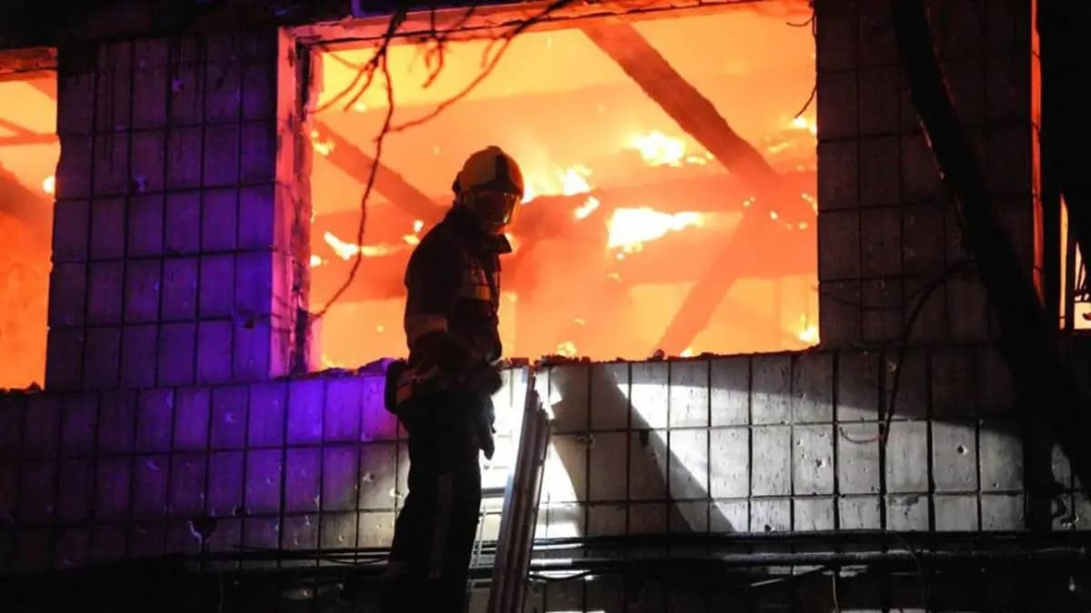 Nyolc civil halt meg az éjszakai orosz támadásokban Kijevben, több gyerek is megsérült