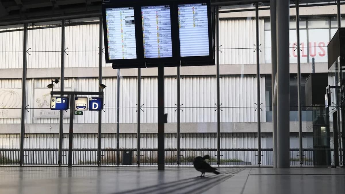 Nehéz nap a holland tömegközlekedésben: országos sztrájk bénította meg a közlekedést