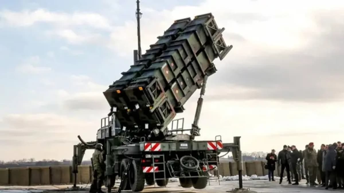 Európai Uniós vezetők az amerikai Patriot-rakéták Ukrajnának juttatásáért lobbizhatnak