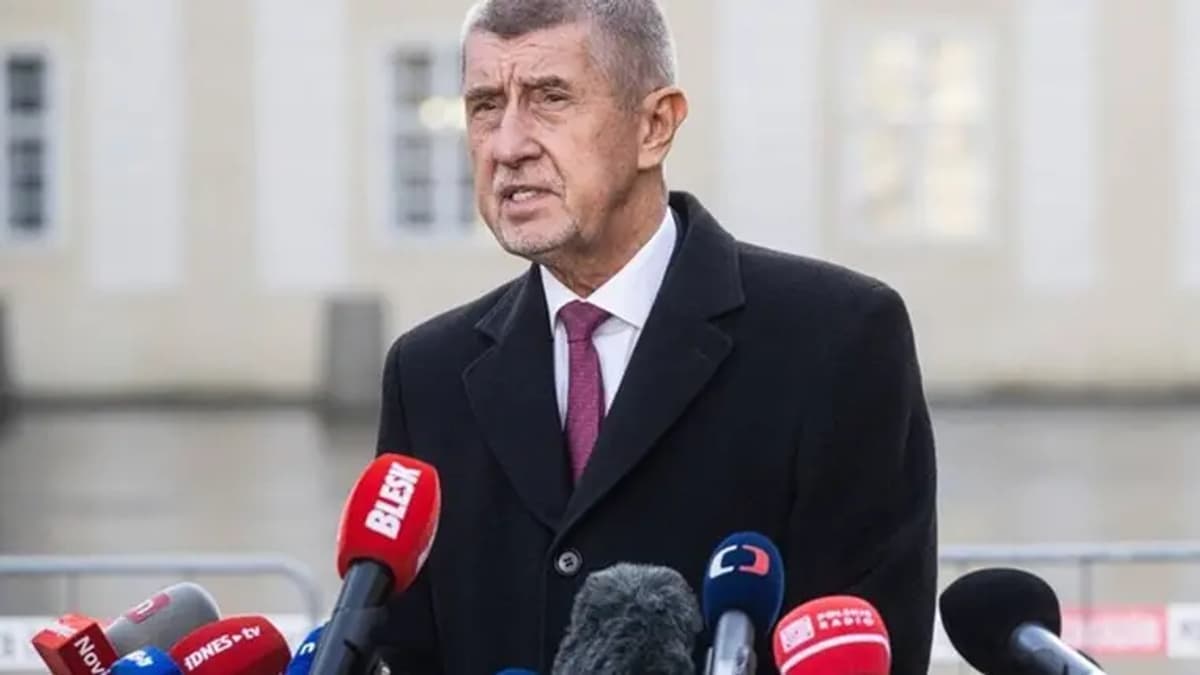 Csehország megerősíti NATO-szövetségét, veszély nem fenyegeti Babis szerint
