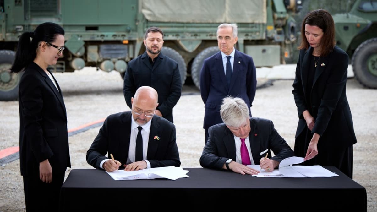 Ukrajna és Kanada bejelentette a százéves stratégiai partnerséget