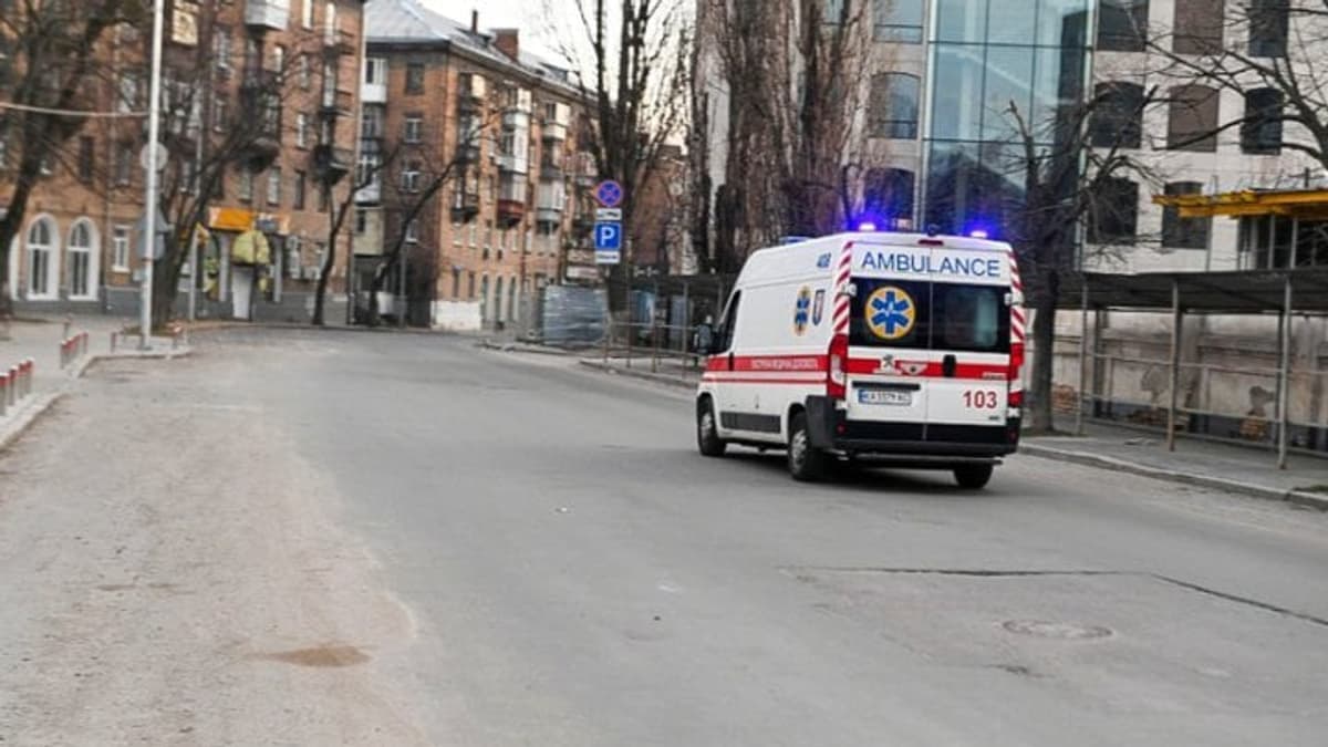 Dróncsapás érte Kijev egy benzinkútját és raktárépületeket