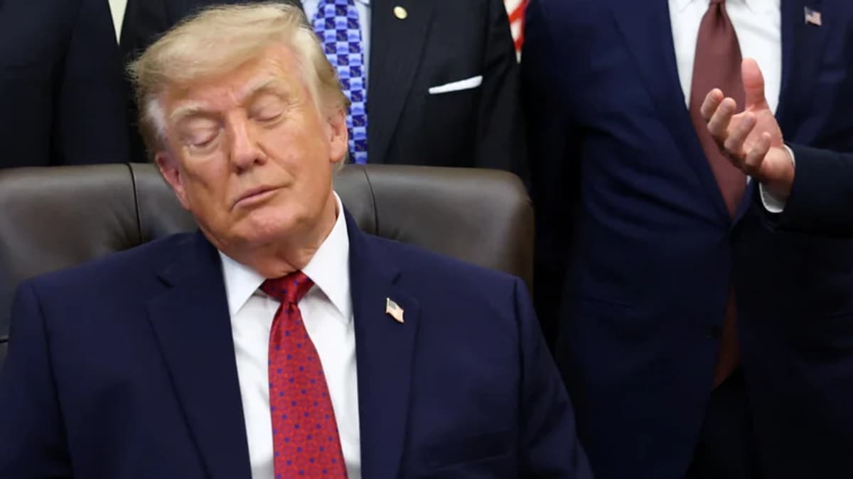 Trump újra az orosz finomítók elleni támadásokat okolja a magas dízelárakért