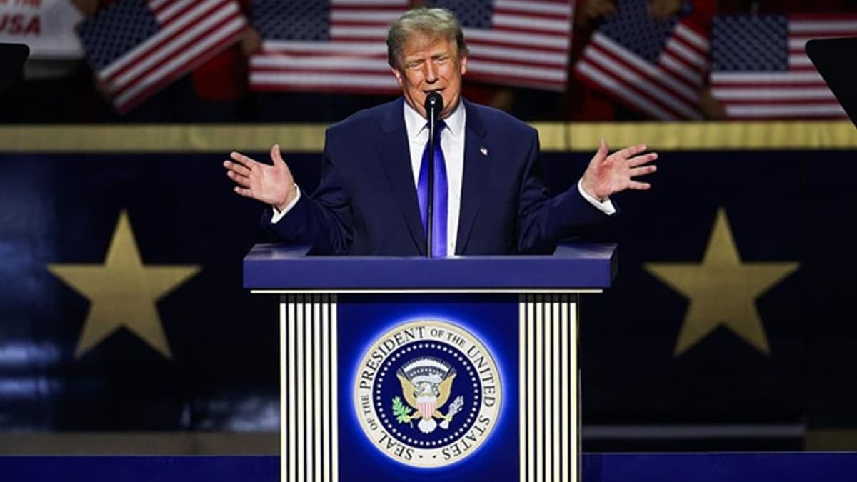 Trump szerint hamar véget érhet az iráni konfliktus, de segítői hosszabb háborút valószínűsítenek