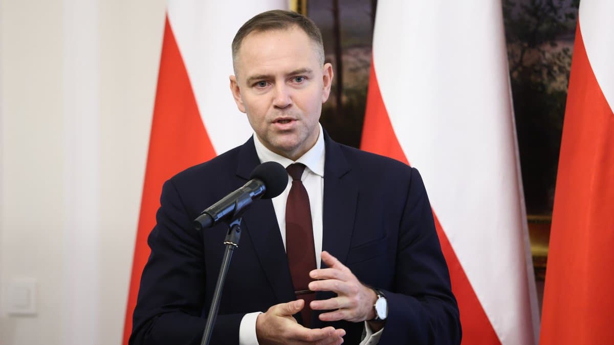 Lengyel elnök: Nemzeti egységre van szükség a biztonság érdekében