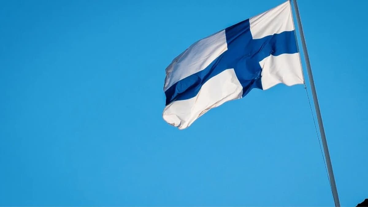 Finnország javasolja az orosz turisták európai vízumleállítását