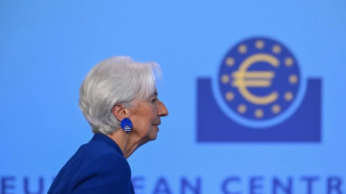 Christine Lagarde bejelentette távozását az Európai Központi Bank éléről