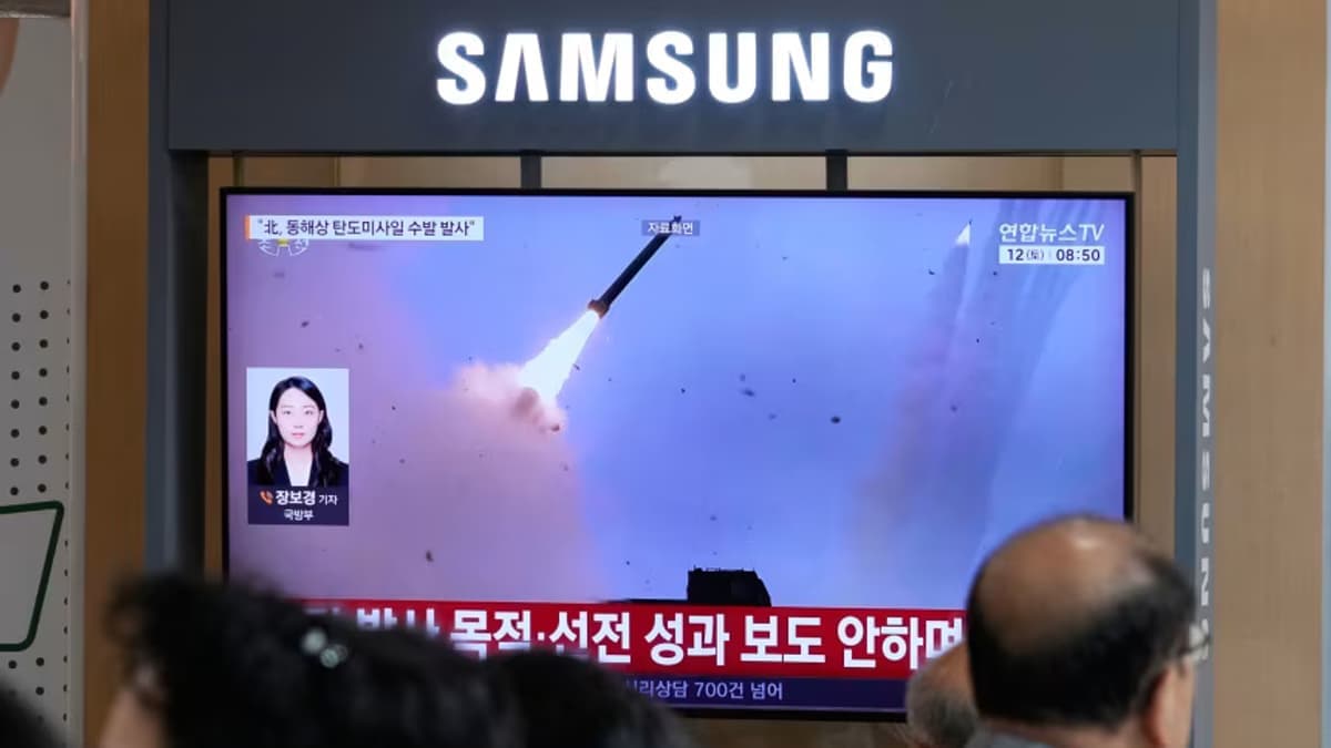 Észak-Korea újabb ballisztikus rakétakilövéssel növeli a térség feszültségét