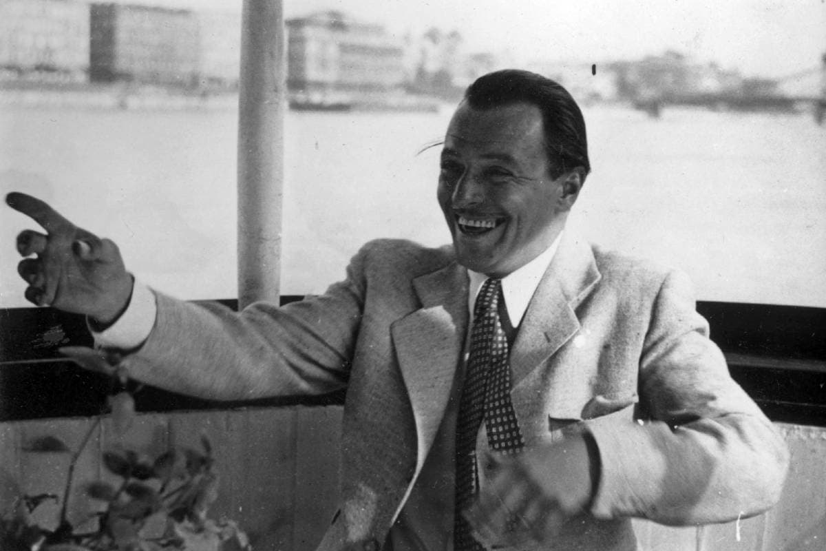 Jávor Pál: Hetvenhét éve hunyt el a magyar filmszínház ikonja