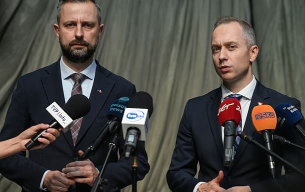Ukrajnai pilóta lekísért egy orosz rakétát a lengyel határig