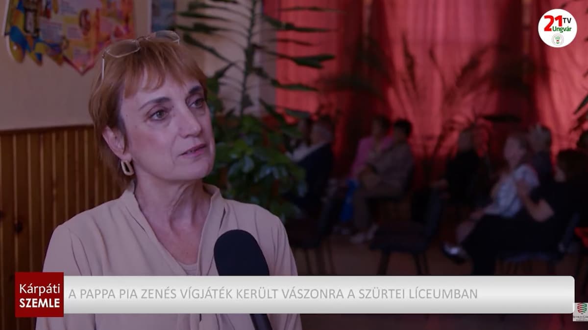 Pappa Pia szórakoztatta a Szürtei Líceum diákjait a magyar filmek sorozatában