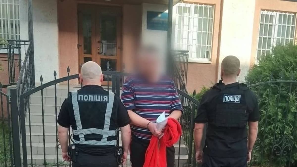 Súlyos vádak egy kárpátaljai gyermekotthonban: nevelőapát előzetesben