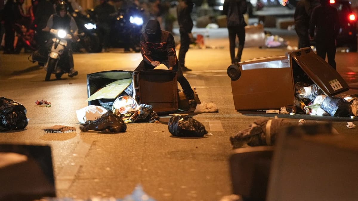 Folytatódnak a diákok tüntetései Franciaországban a kormány ígéretei ellenére