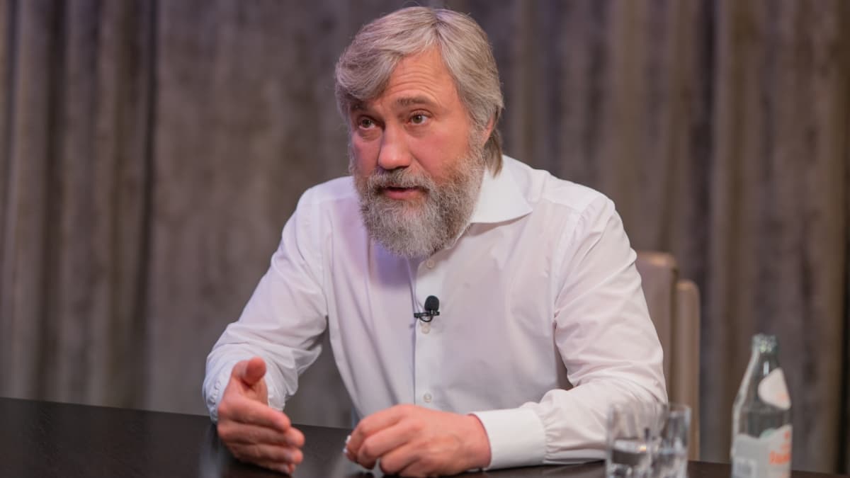 Gyorsított honosítás: Vadim Novinszkij szerb állampolgár lett hazaárulási vádak közepette