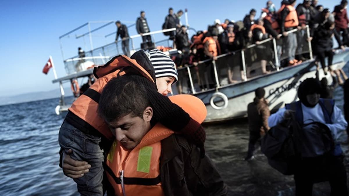 Hat év börtön a La Manche tragédiájáért: 30 migráns haláláért ítéltek el Franciaországban