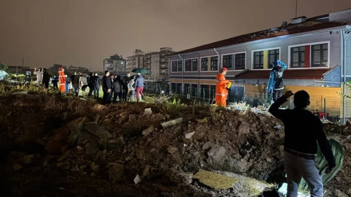 Halálos tornádó sújtotta Antalyát, heves esőzések és áradások Isztambulban