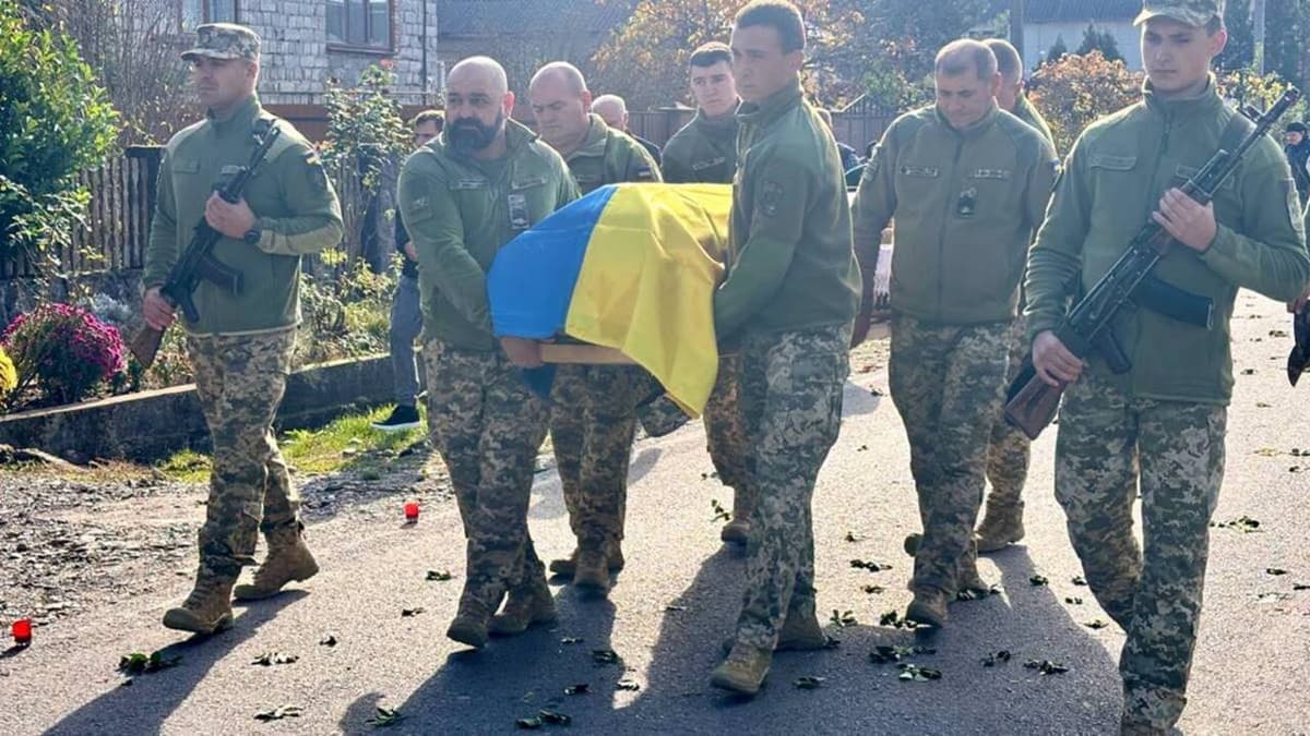 Tekeházán búcsúztatták a 51 évesen életét vesztett határőrt, Vaszil Tóthot