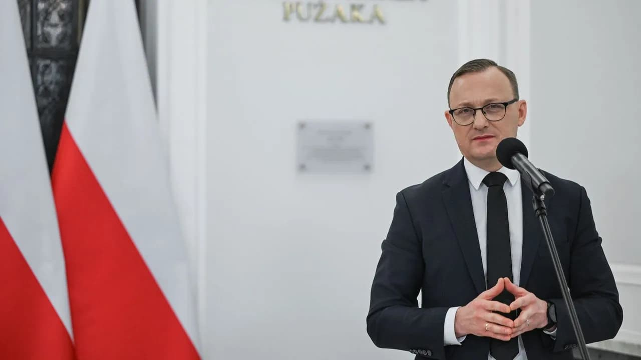 Tuskot az erőszak felszámolására szólították fel a lengyel-ukrán konfliktus békéje érdekében