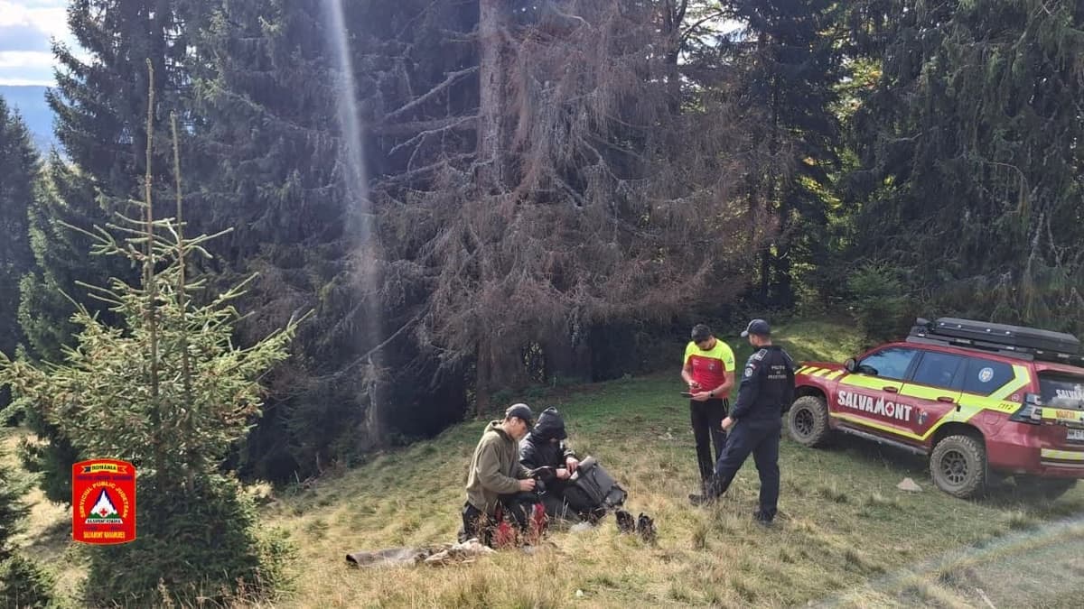 Hosszú hegyi barangolás után mentettek meg két ukrán férfit a Máramarosi-havasokból
