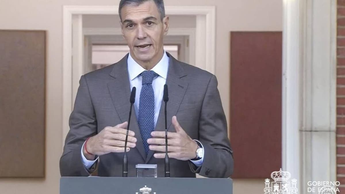 Pedro Sánchez bejelentette az előrehozott spanyol parlamenti választásokat