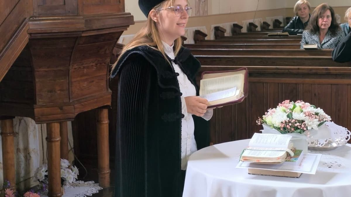 Dobán Dorina: Lelkészi küldetés és a fiatalok felelősségteljes nevelése Kárpátalján