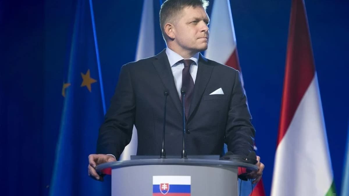 Fico: A Nyugat katonai szólamokkal takarja el a valódi gondokat