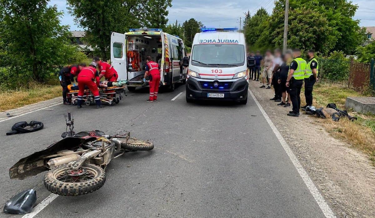 Súlyos motorosbaleset Terebesfehérpatakon: három gyerek sérült meg