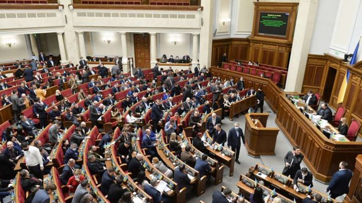A Legfelső Tanács elkészítette a vészhelyzeti parlamenti épület tervét