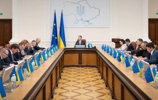 Ukrán kormány lép a gazdák védelmében az exportárak módosításával