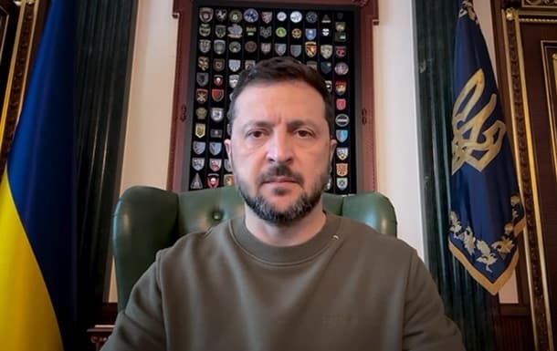 Zelenszkij szerint a világ reagáljon határozottan a Kijev elleni rakétatámadásra