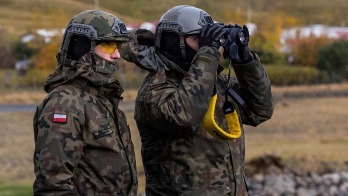 Lengyelország növeli katonai erőit az ukrán határnál