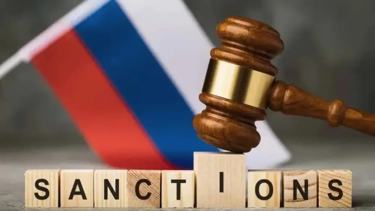 Az EU egy évvel meghosszabbította az orosz hibrid fenyegetések elleni szankciókat