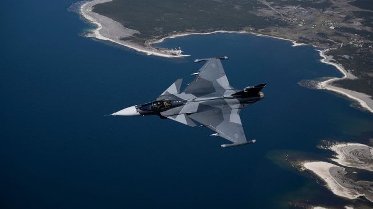 Ukrajna új svéd Gripen vadászgépekkel erősíti légerejét