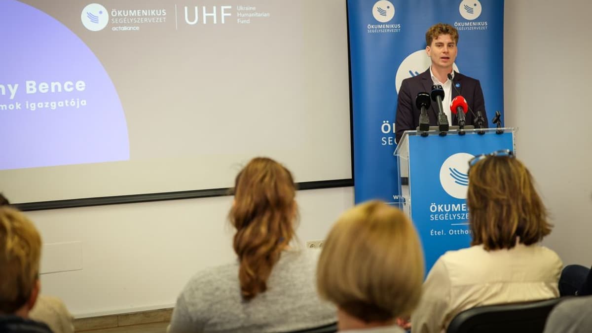 Több tízezer embernek nyújt téli túlélést az Ökumenikus Segélyszervezet Kelet-Ukrajnában