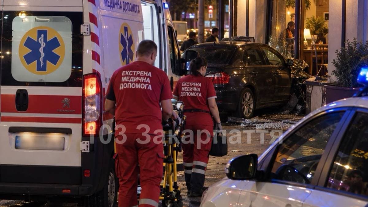 Ungváron étterembe hajtott egy BMW, három fiatal sérült meg