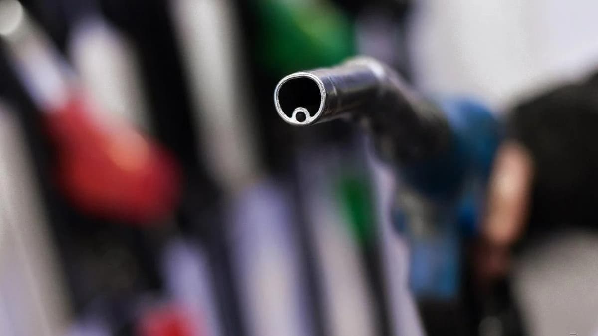 Új történelmi rekord: soha nem volt ilyen magas a benzin ára Ukrajnában