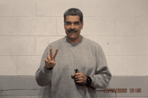 Maduro börtönből üzent videón és fotókon, támogatóinak reményt küldve
