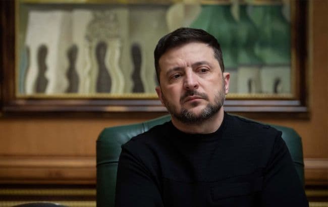 Zelenszkij: Jelentősen nagyobbak az orosz veszteségek Ukrajnában