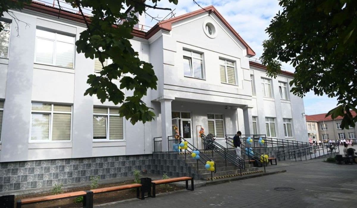 Új, modern szárnnyal bővült a rakaszi líceum Kárpátalján