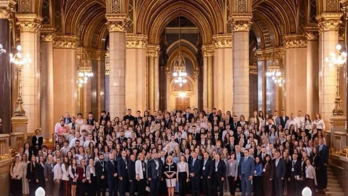 Budapesten tartották az ukrán és magyar ifjúság nemzetközi csúcstalálkozóját