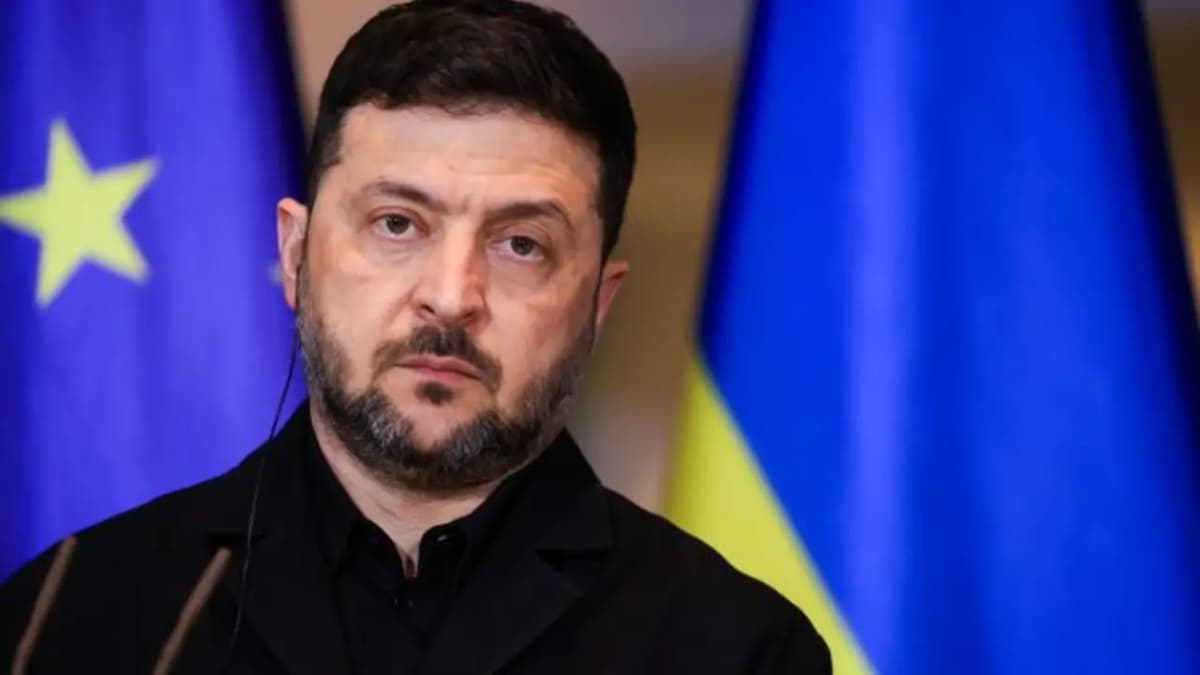 Ukrajna nagy hatótávolságú csapást mért az orosz Novorosszijszki hadikikötő ellen