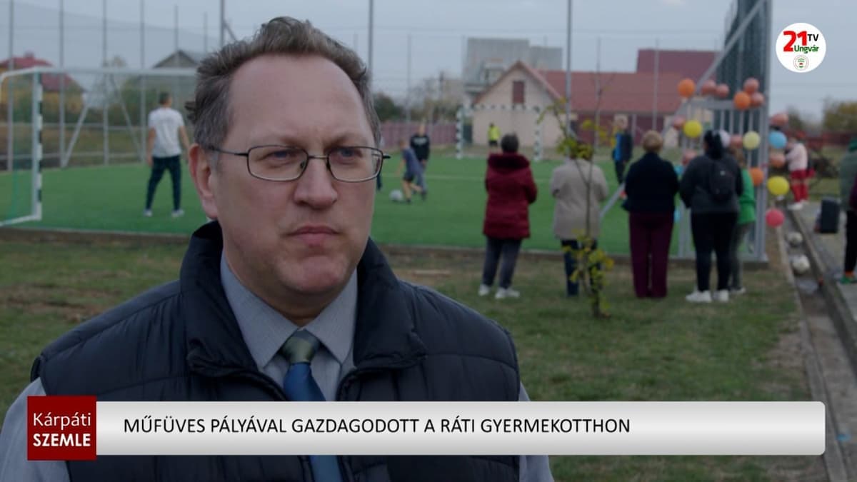 Új műfüves focipálya a ráti gyermekotthonban bővíti a sportolási lehetőségeket