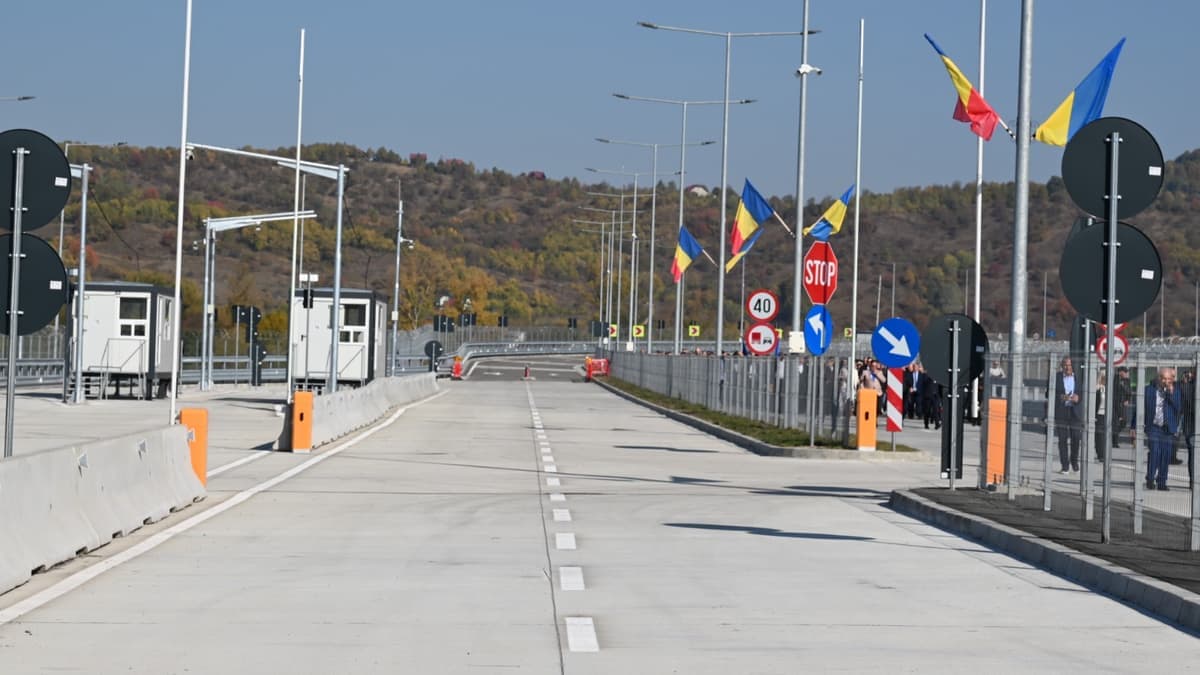 Új nemzetközi határátkelőt nyitottak a román–ukrán határon