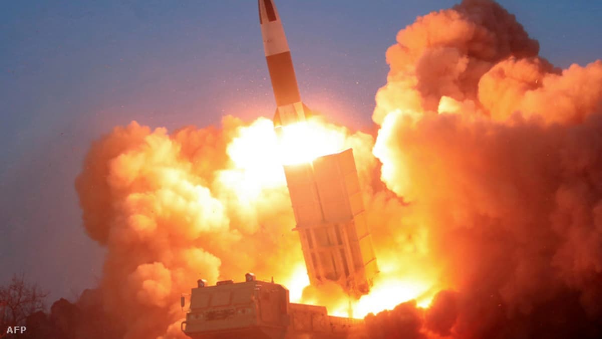 Észak-Korea mesterséges intelligenciával vezérelt torpedót tesztelt