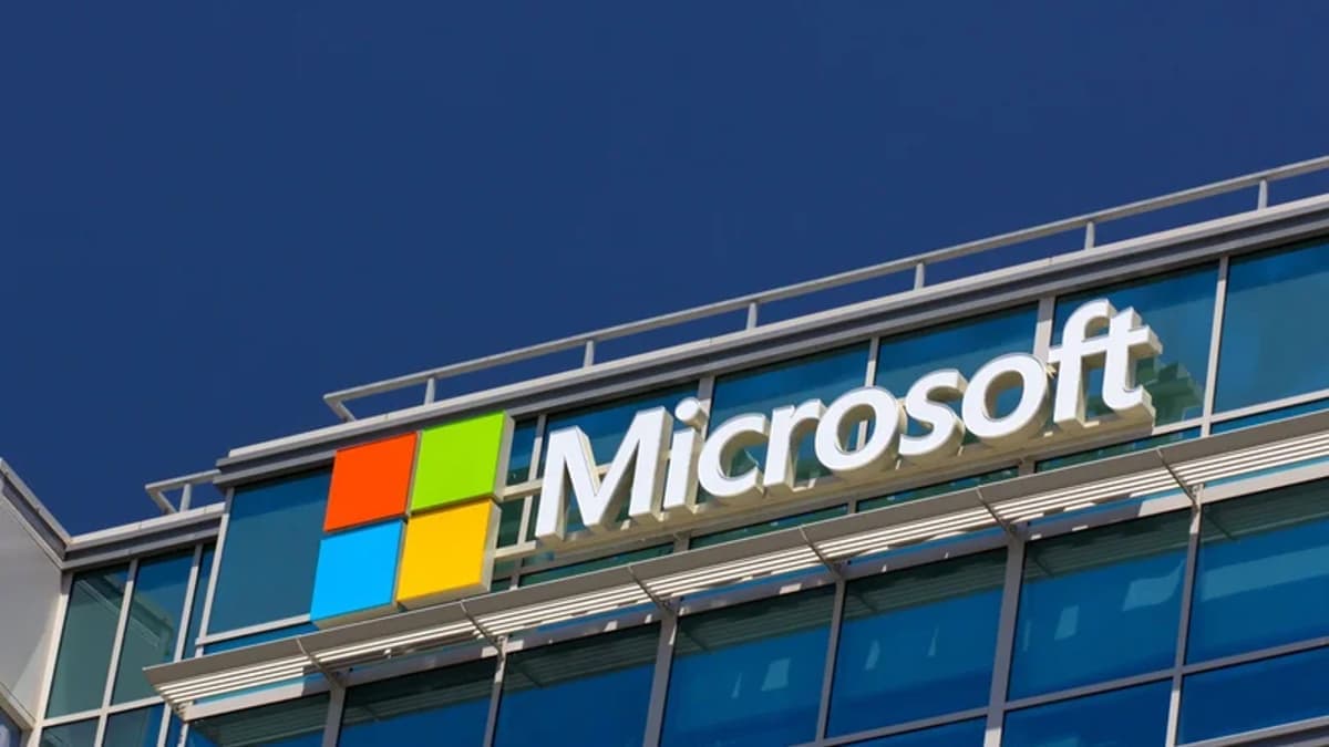 Microsoft: A mesterséges intelligencia szabályozására szigorúbb nemzetközi előírások kellenek