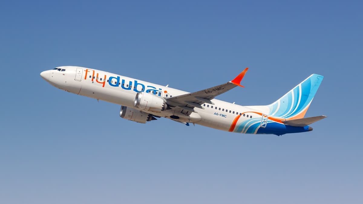 Késsel támadt a másodpilóta a Flydubai kapitányára - Kényszerszállás Szaúd-Arábiában